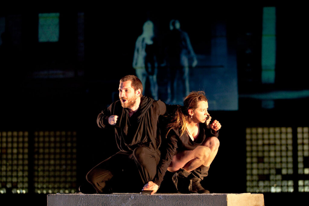 Oresteia – Aischylos / T.Hughes / B.Dewulf
