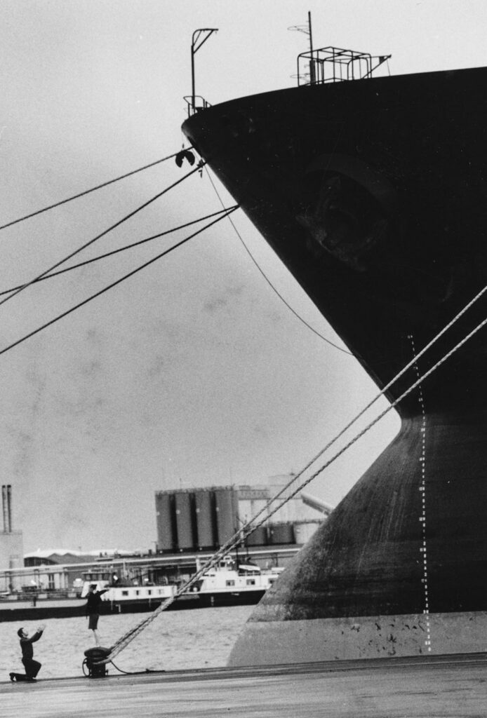 Van de brug af gezien – Arthur Miller